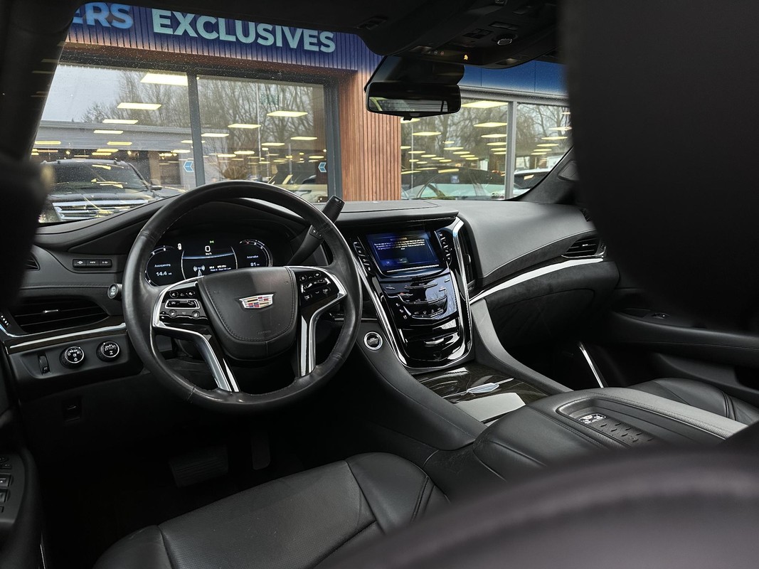 Cadillac Escalade
