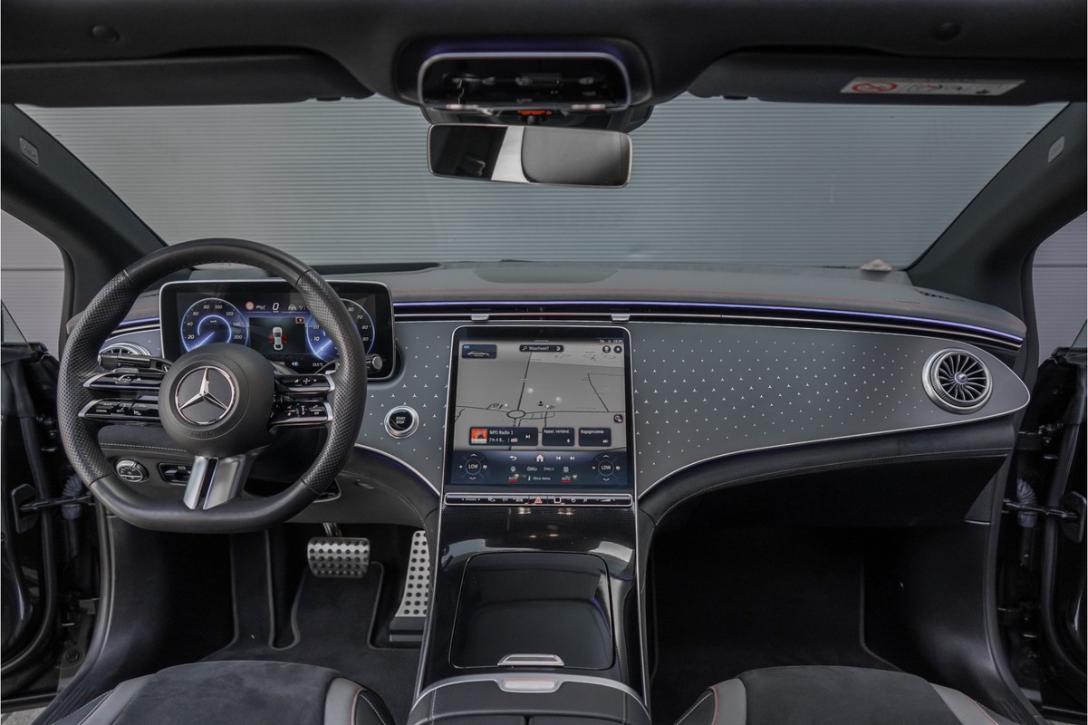Mercedes-Benz EQE