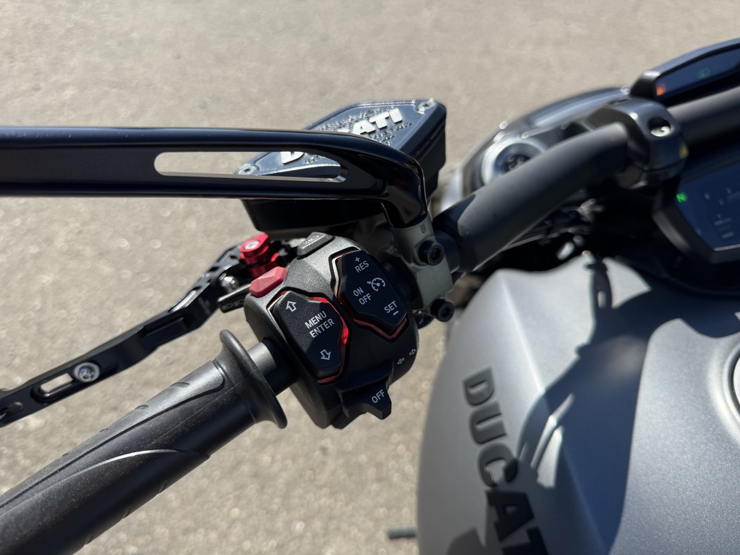 Ducati Diavel