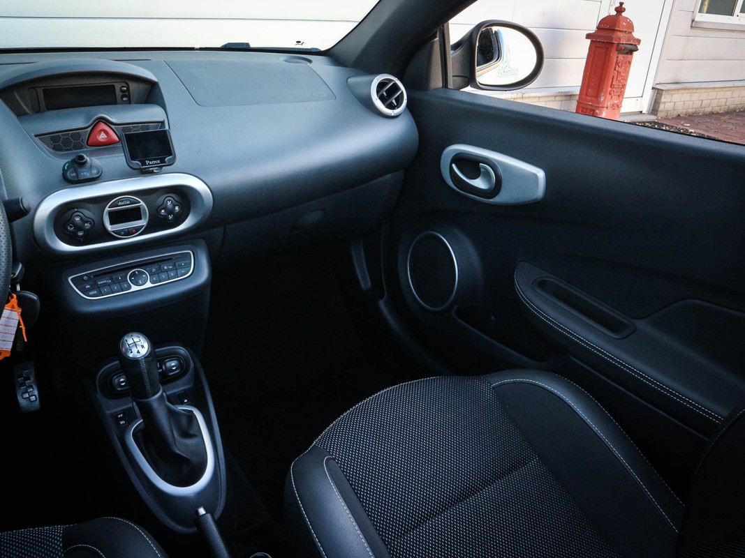 Renault Wind
