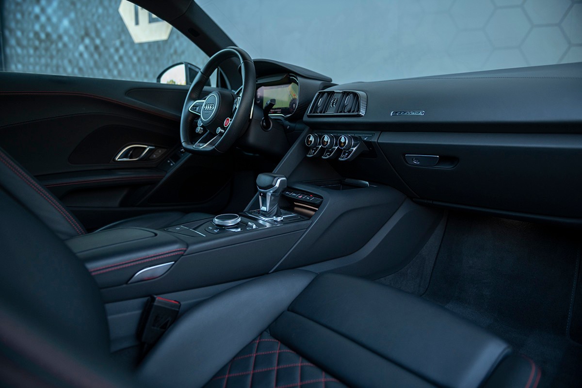 Audi R8