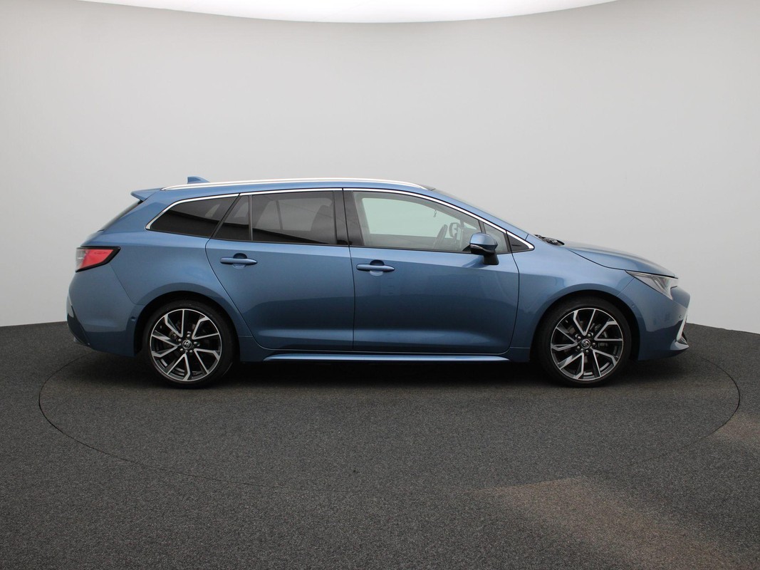 Toyota Corolla Touring Sports