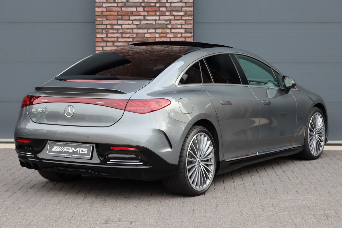 Mercedes-Benz EQE