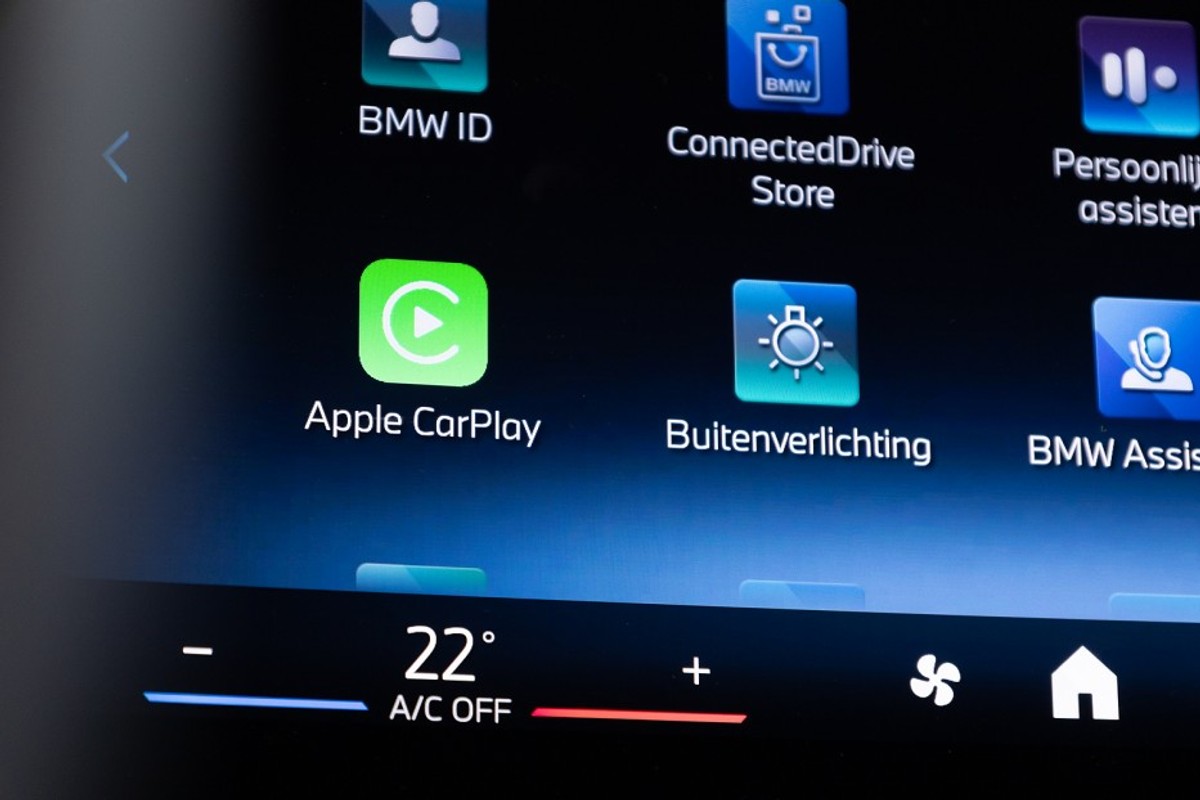 BMW iX2