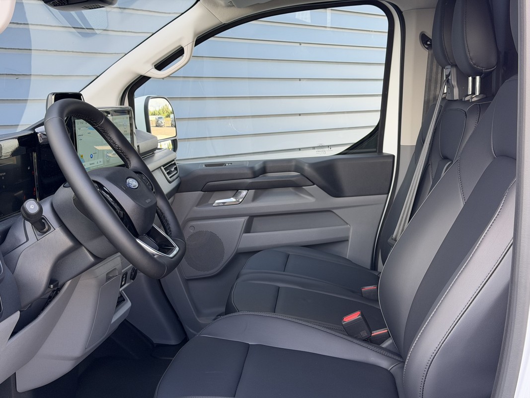 Ford E-Transit Custom