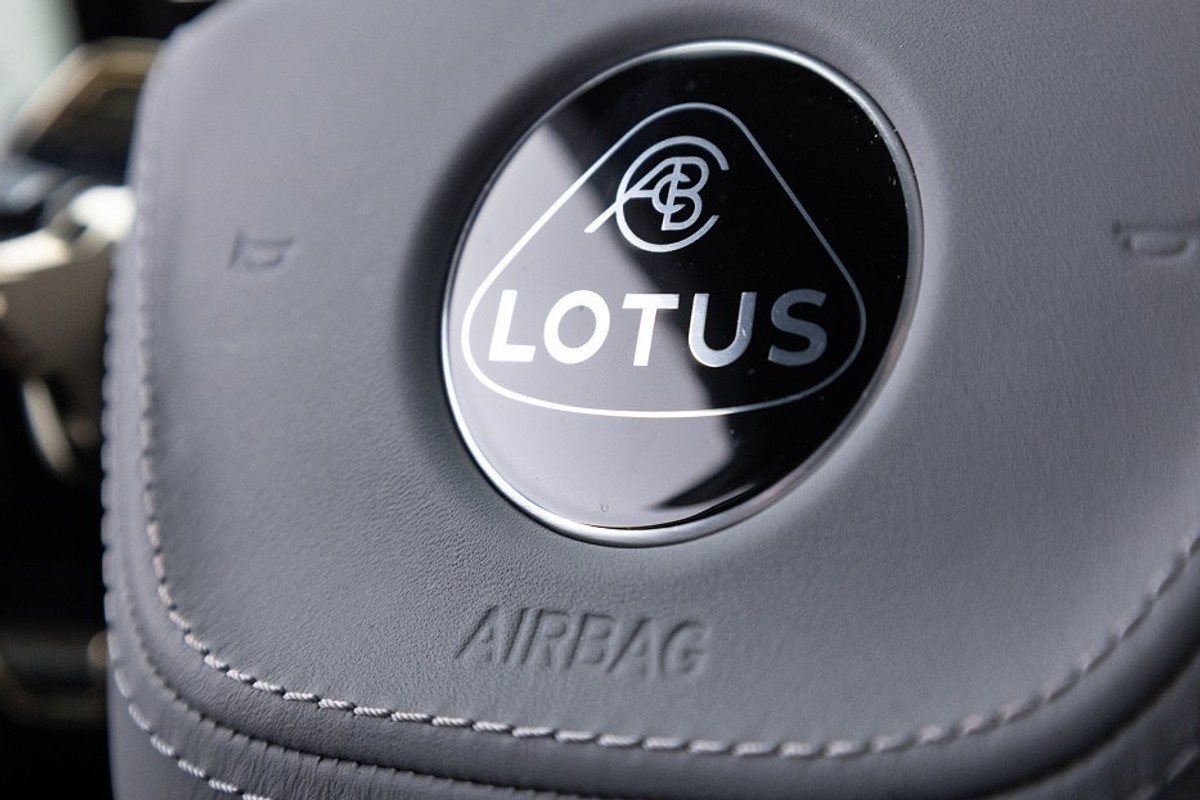 Lotus Eletre