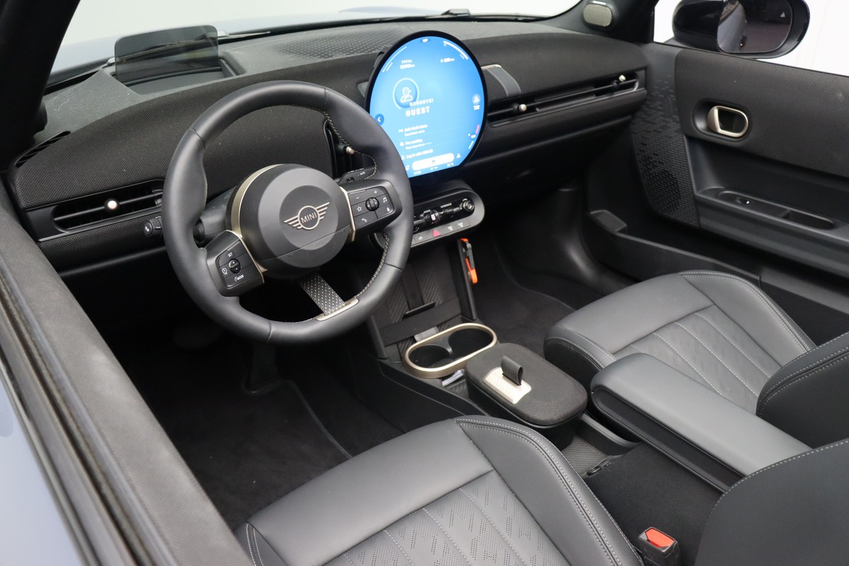 MINI Cooper Cabrio