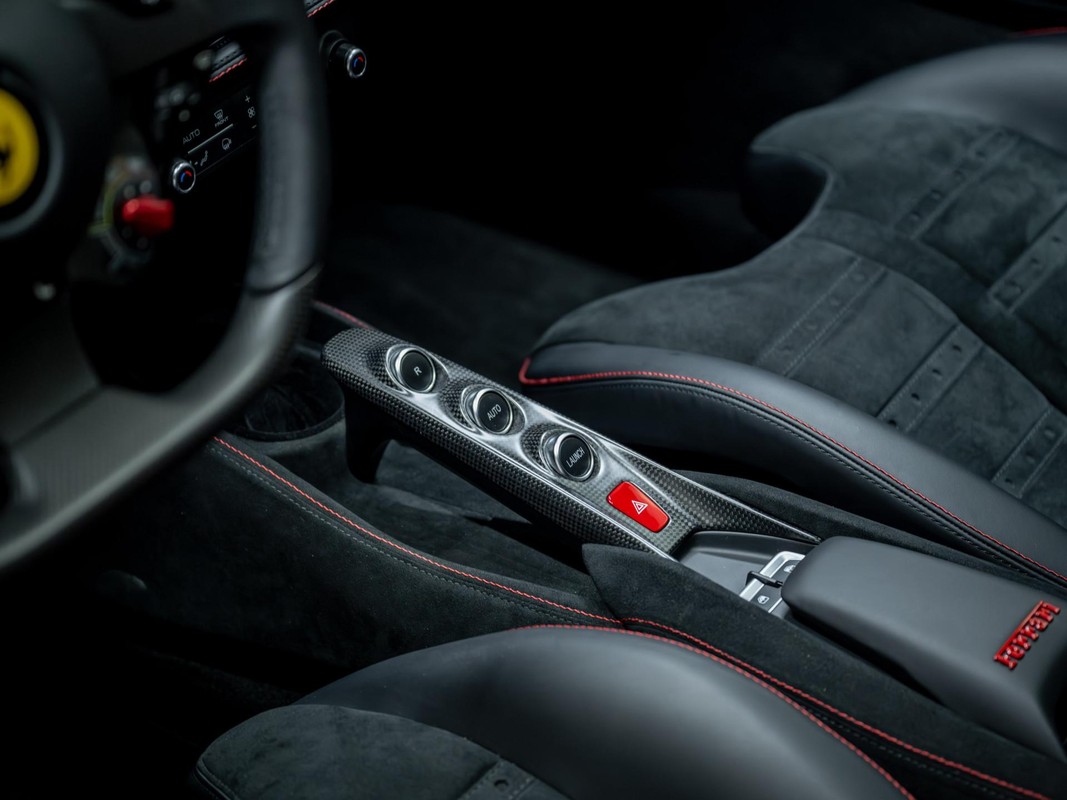 Ferrari F8 Tributo