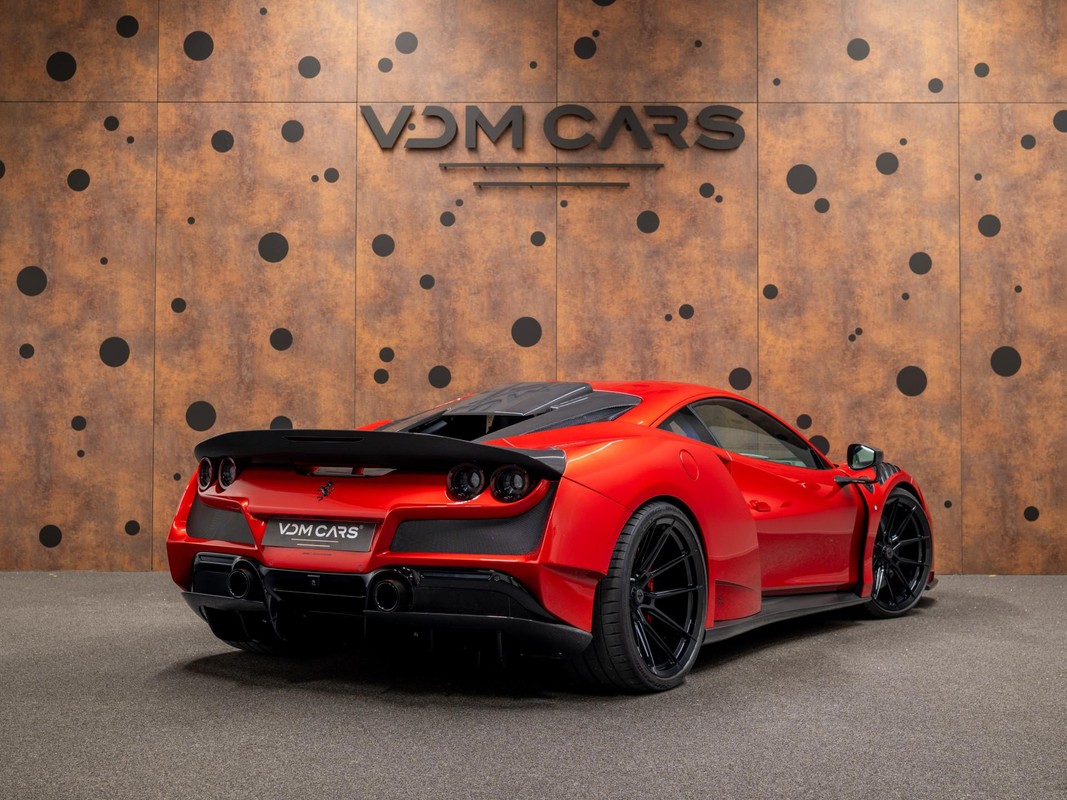 Ferrari F8 Tributo