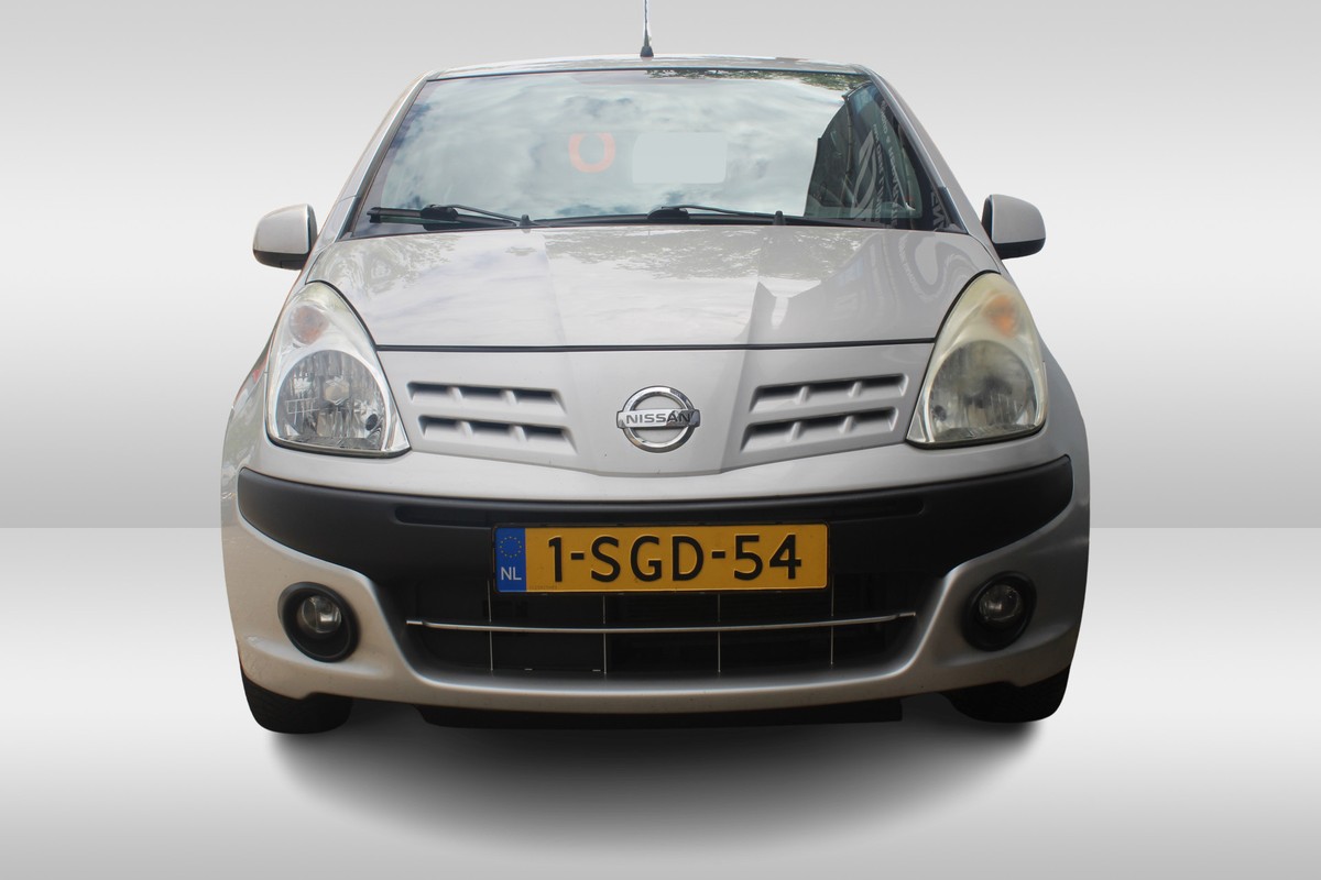 Nissan Pixo