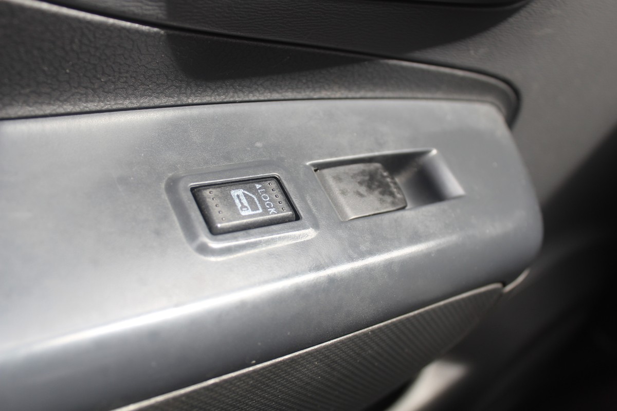 Nissan Pixo