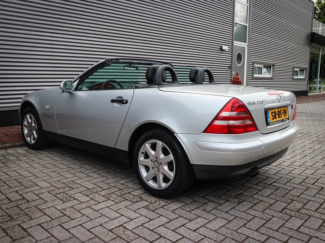 Mercedes-Benz SLK