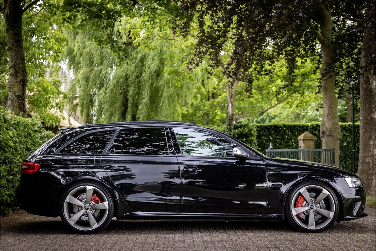 Audi RS4