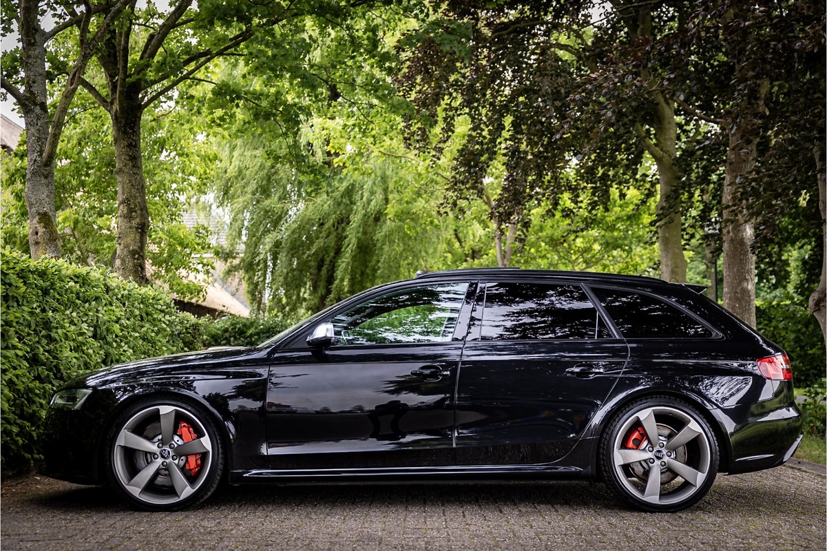 Audi RS4