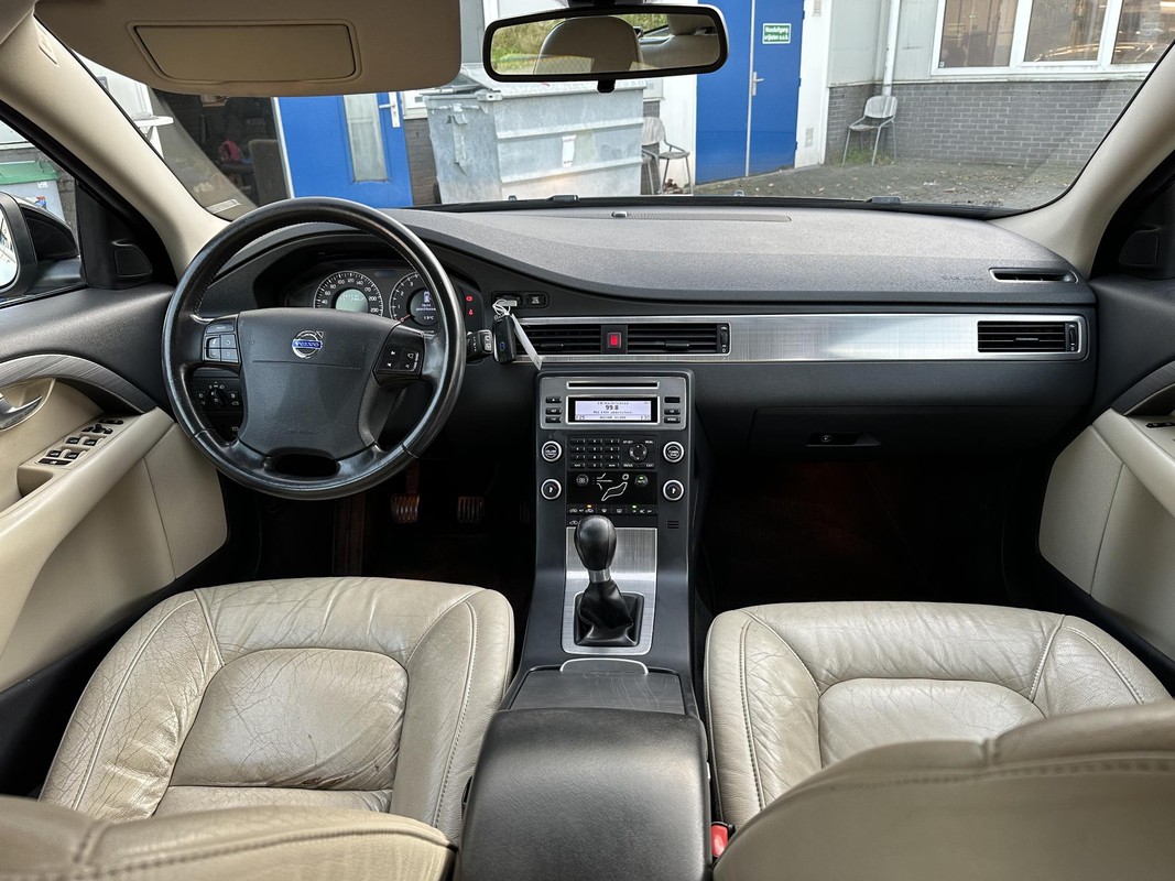 Volvo V70