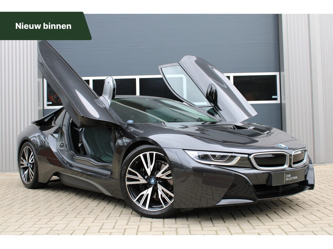 BMW i8