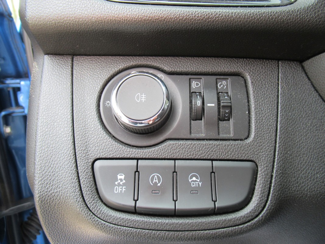Opel KARL