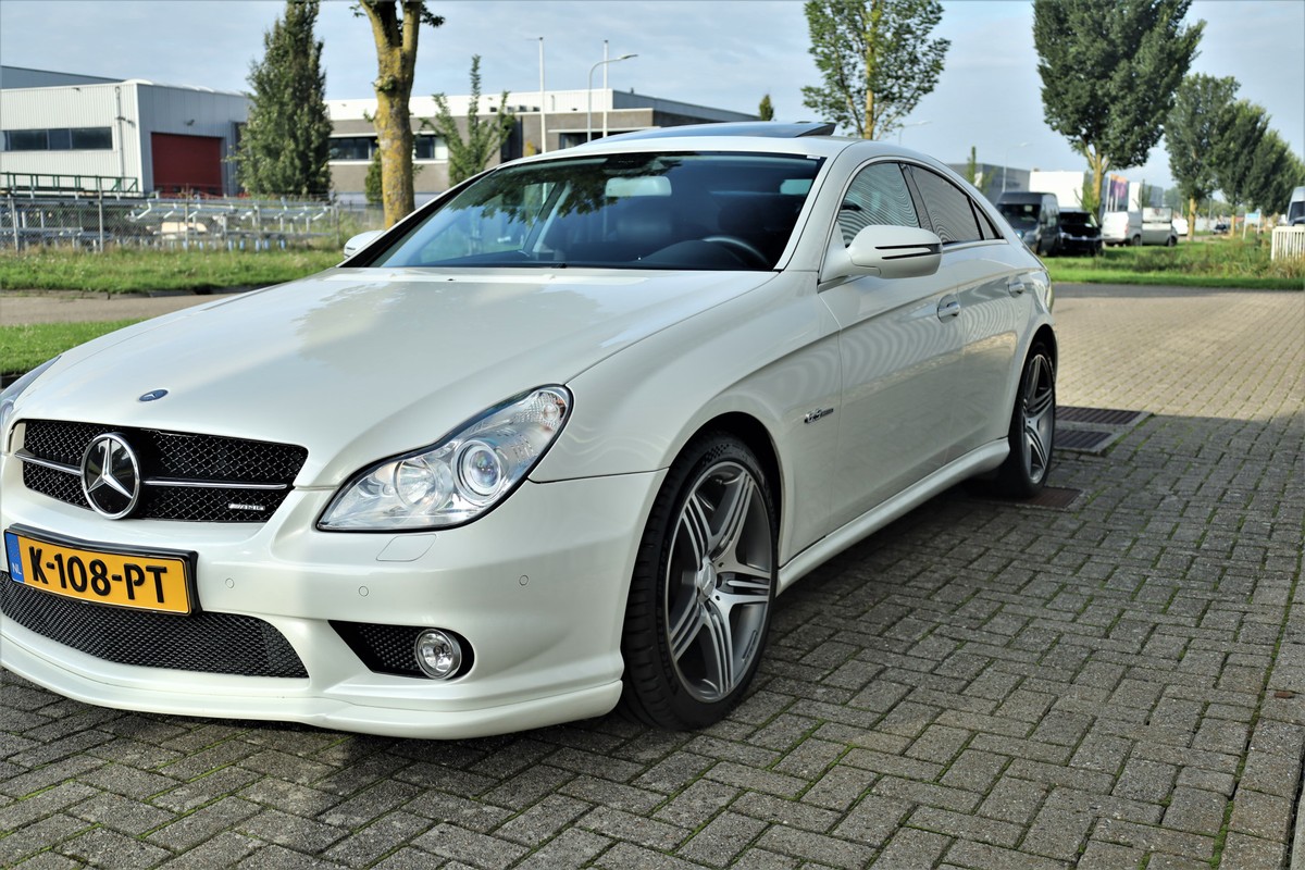 Mercedes-Benz CLS