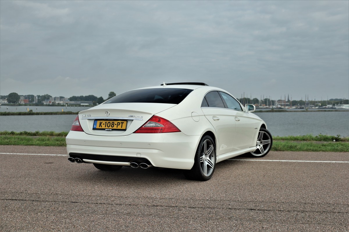 Mercedes-Benz CLS