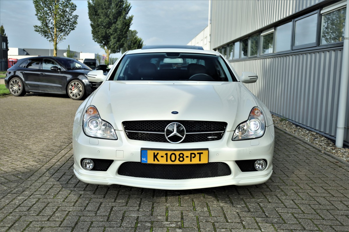 Mercedes-Benz CLS