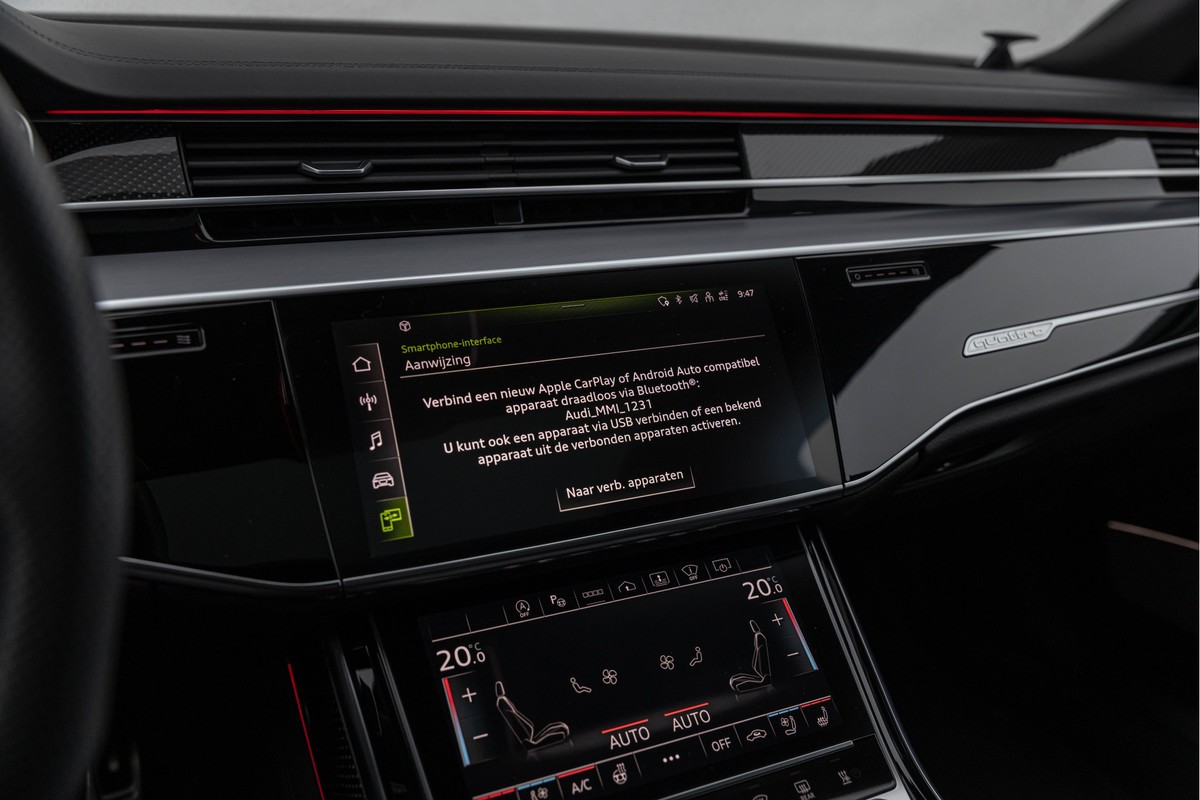 Audi S8