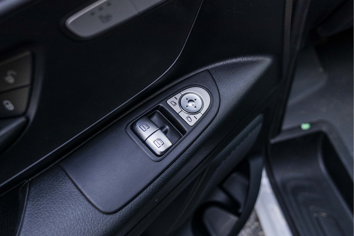 Mercedes-Benz eVito