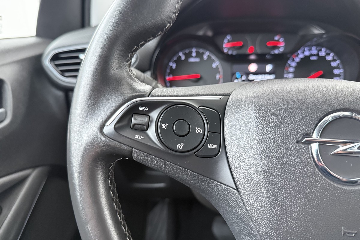Opel Crossland X