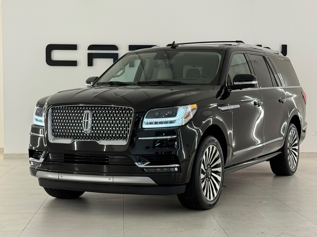 Lincoln Navigator