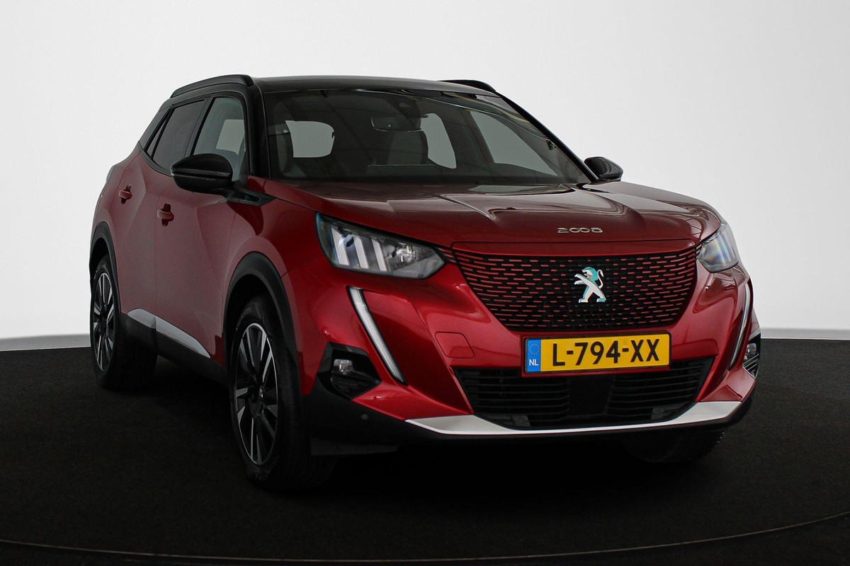 Peugeot e-2008