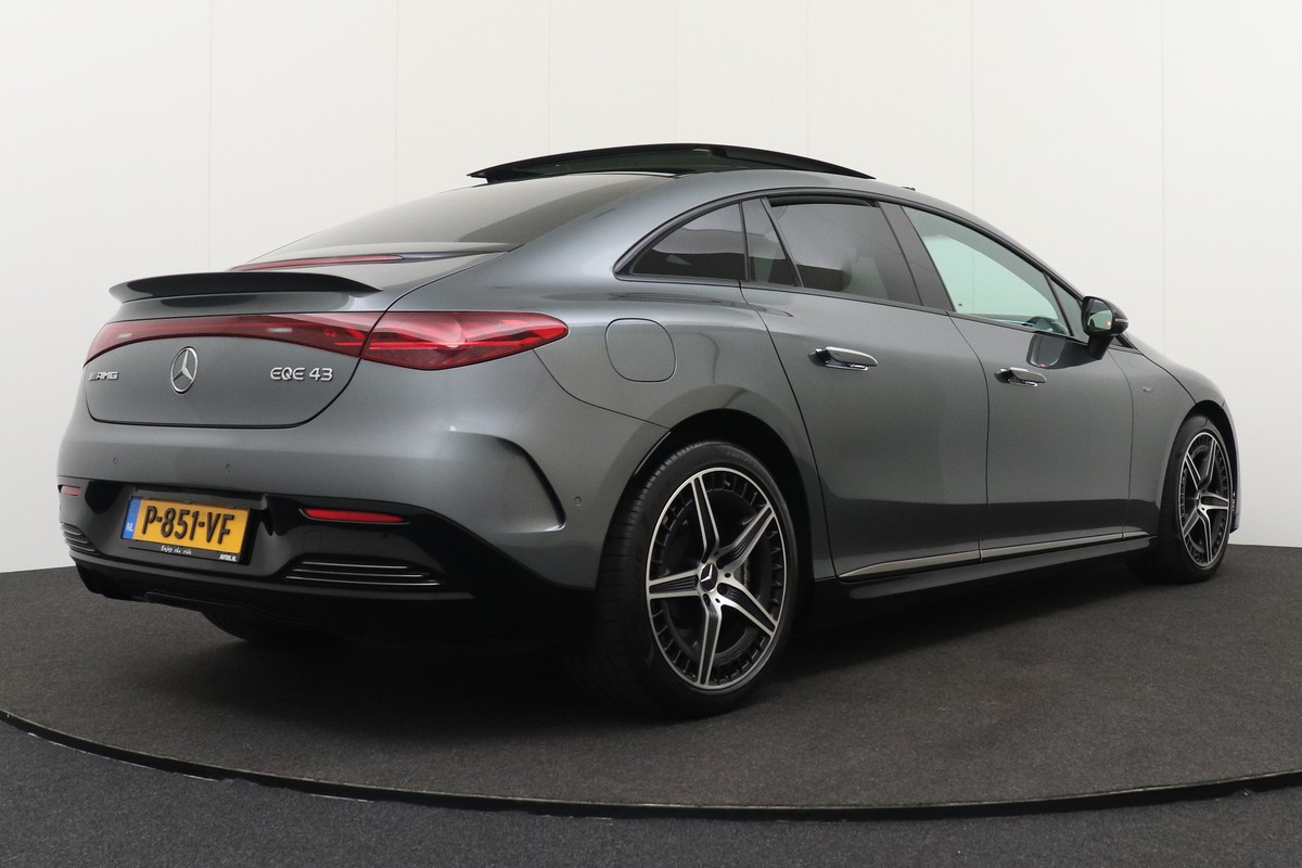 Mercedes-Benz EQE