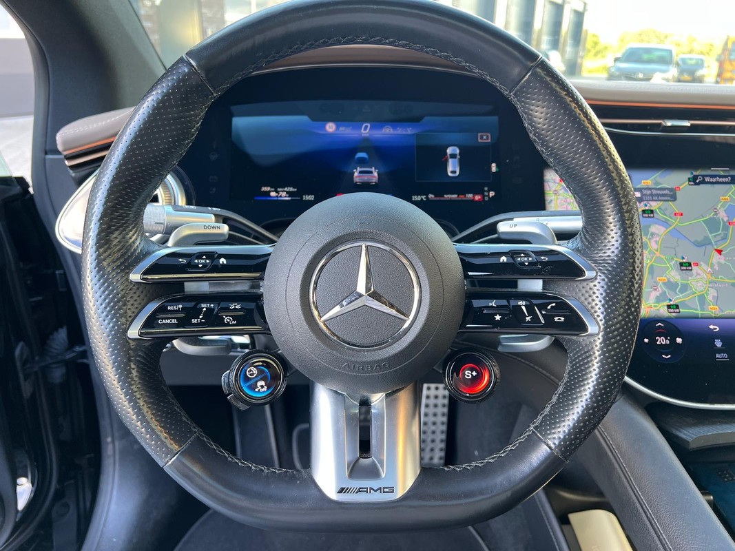 Mercedes-Benz EQS