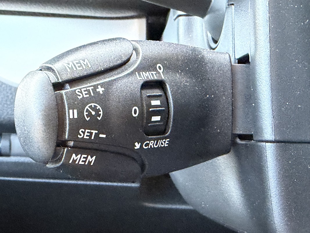 Peugeot e-Expert
