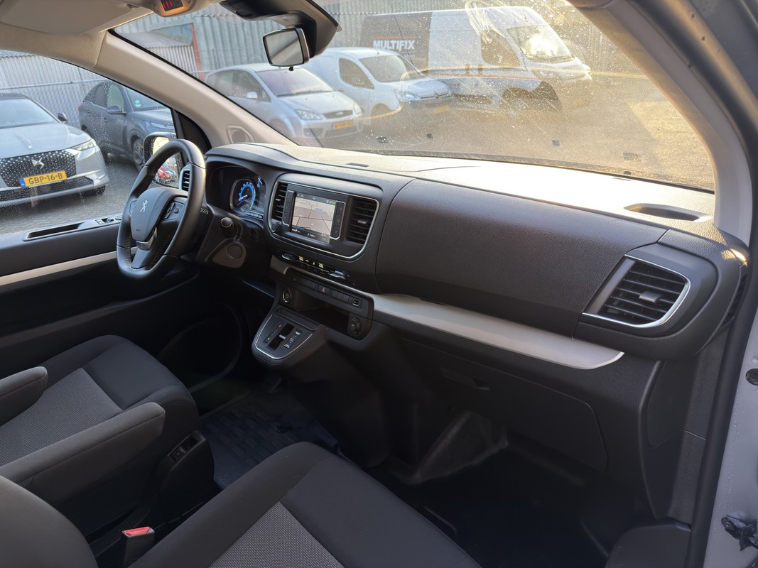 Peugeot e-Expert