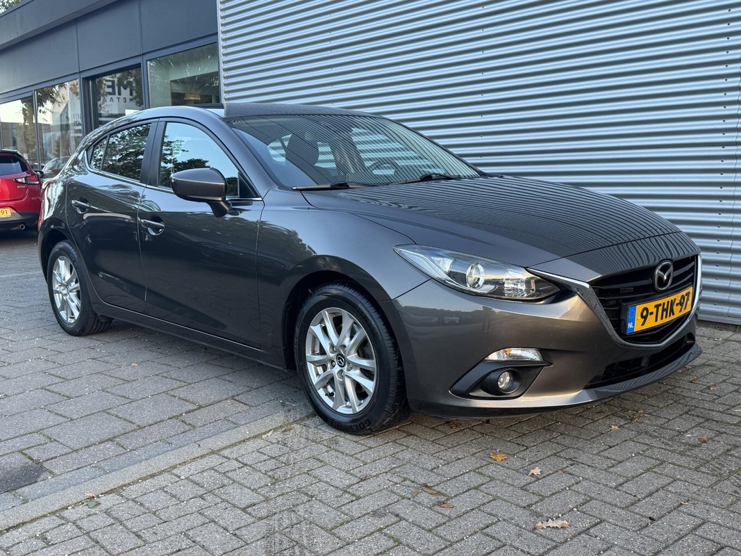 Mazda 3
