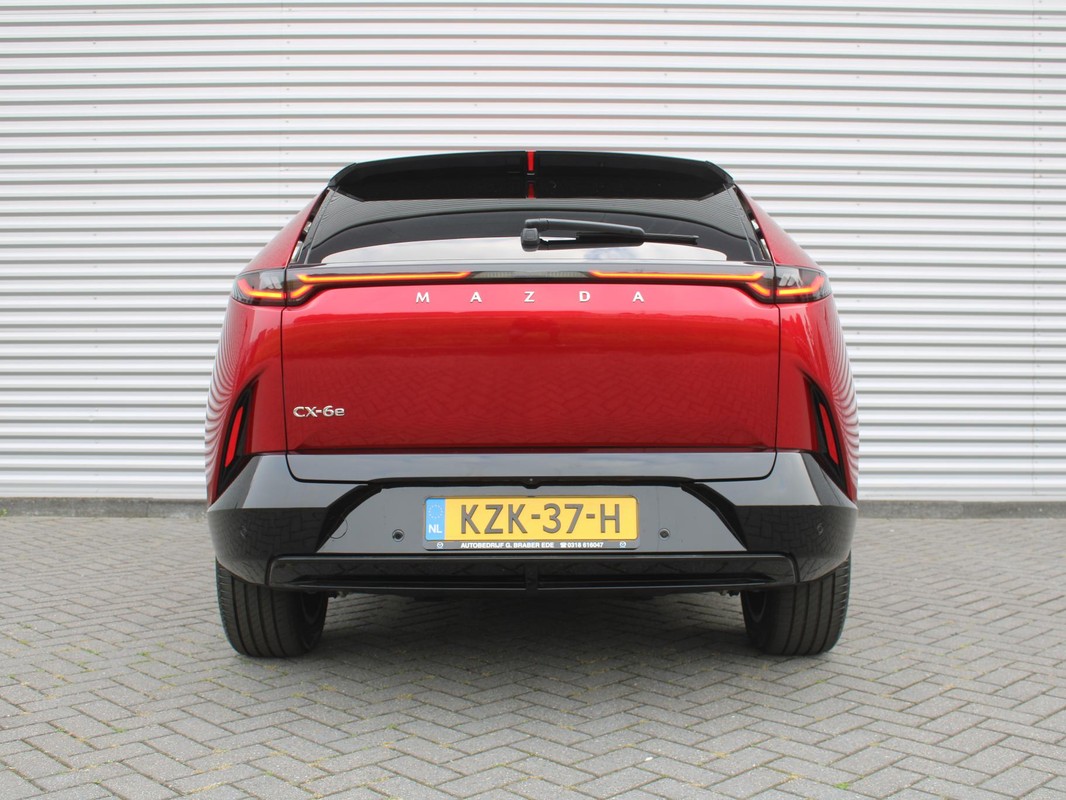 Mazda CX-6e