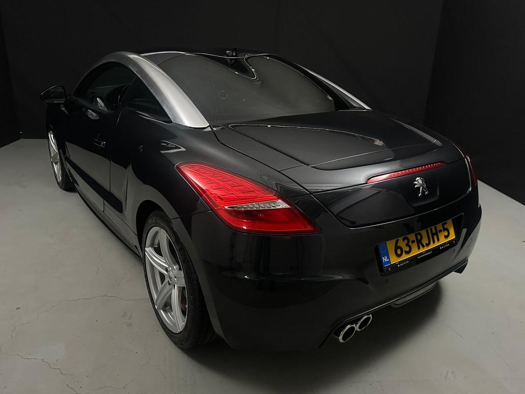 Peugeot RCZ