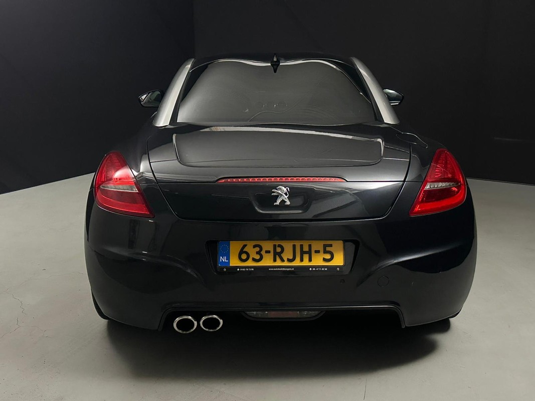 Peugeot RCZ