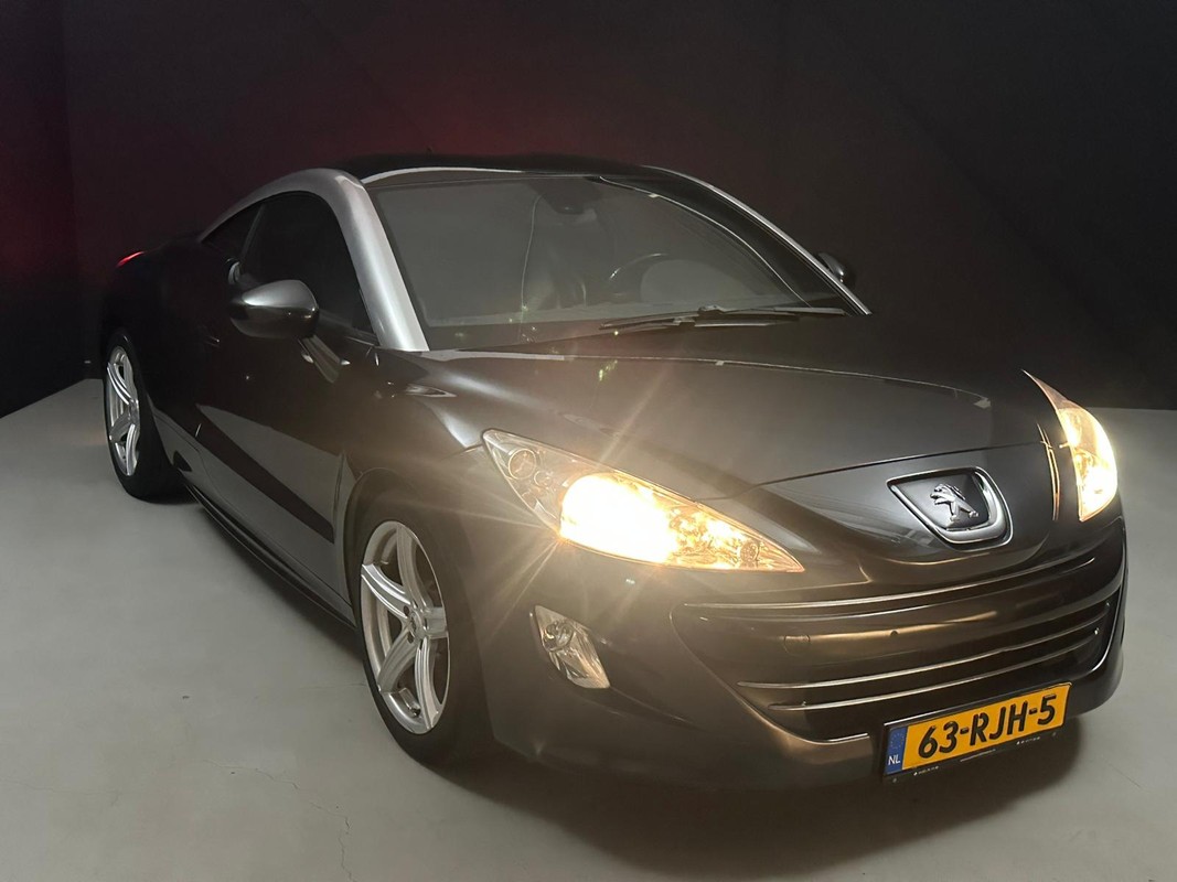 Peugeot RCZ