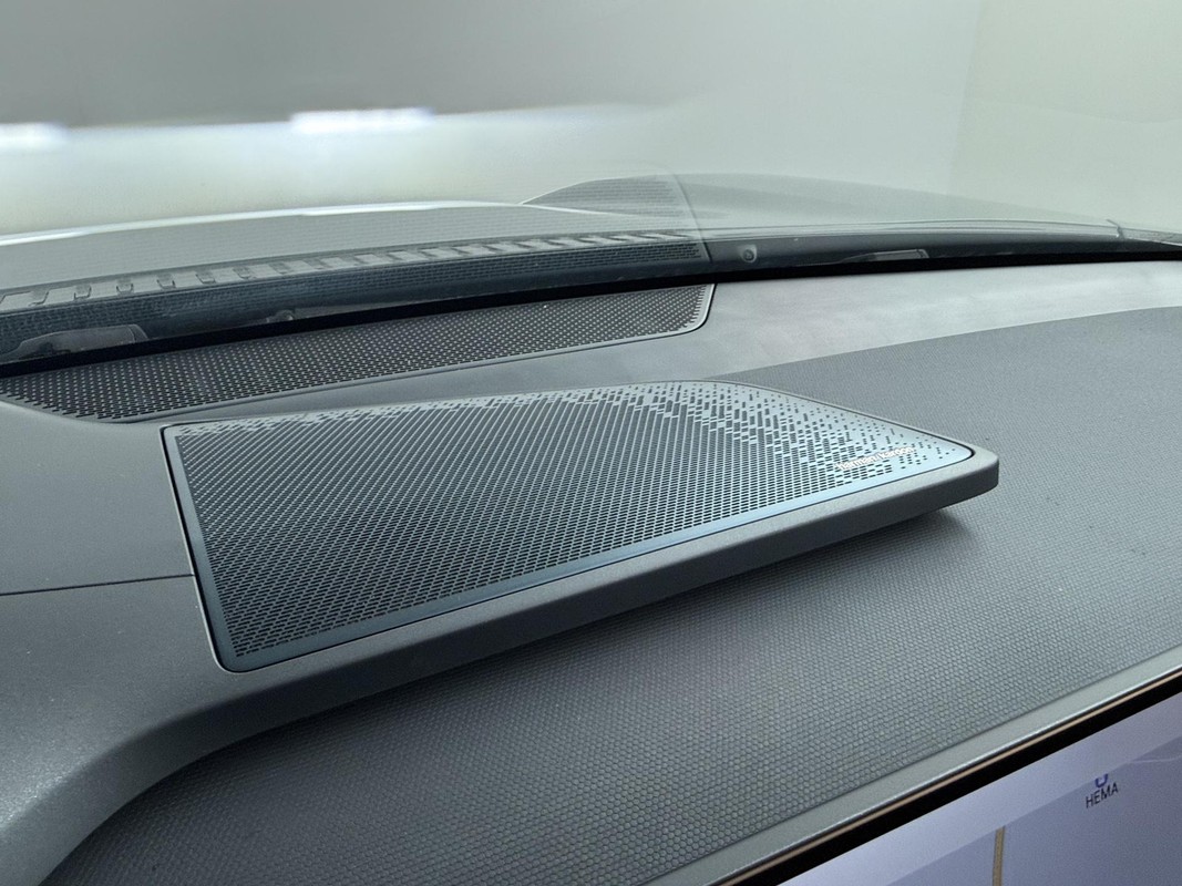 Lynk & Co 08
