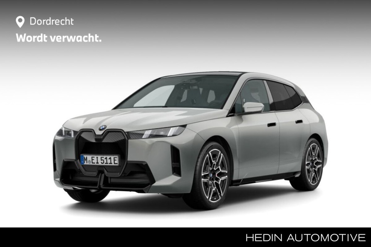 BMW iX