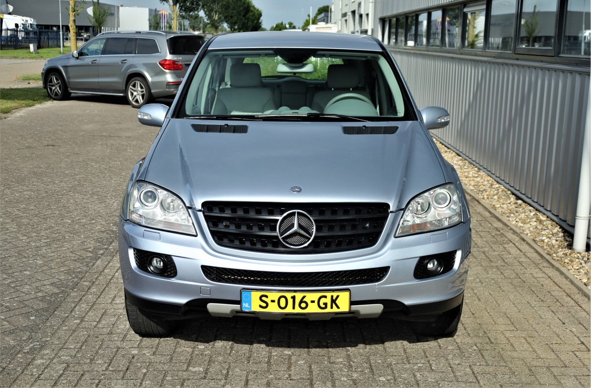 Mercedes-Benz M-Klasse