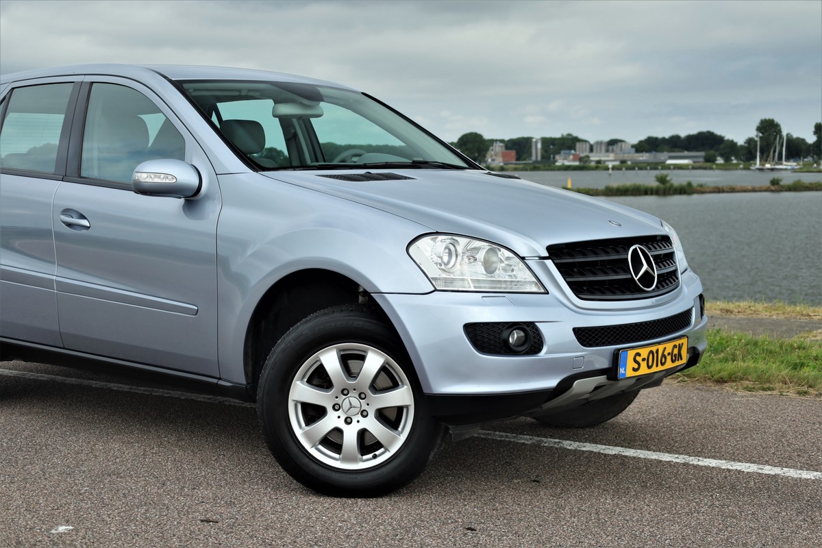 Mercedes-Benz M-Klasse