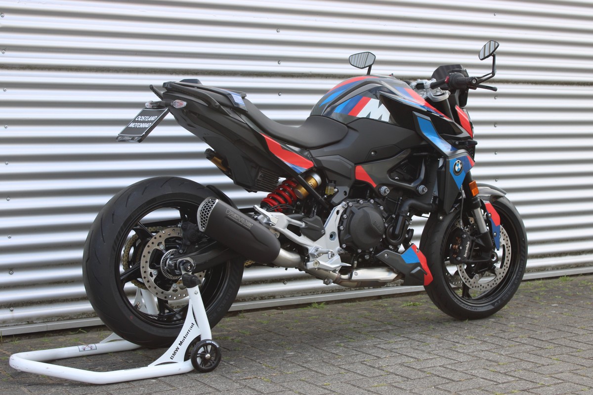BMW F 900 R