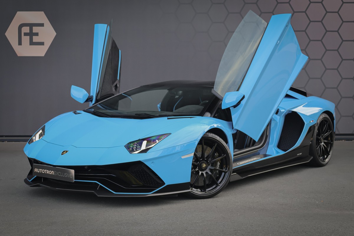 Lamborghini Aventador