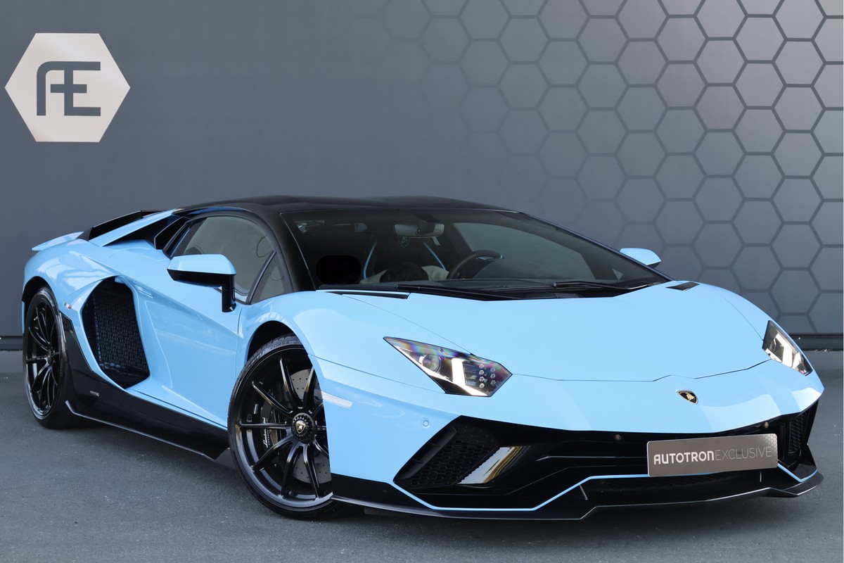 Lamborghini Aventador