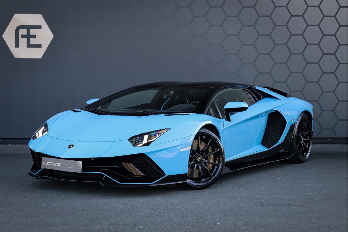 Lamborghini Aventador