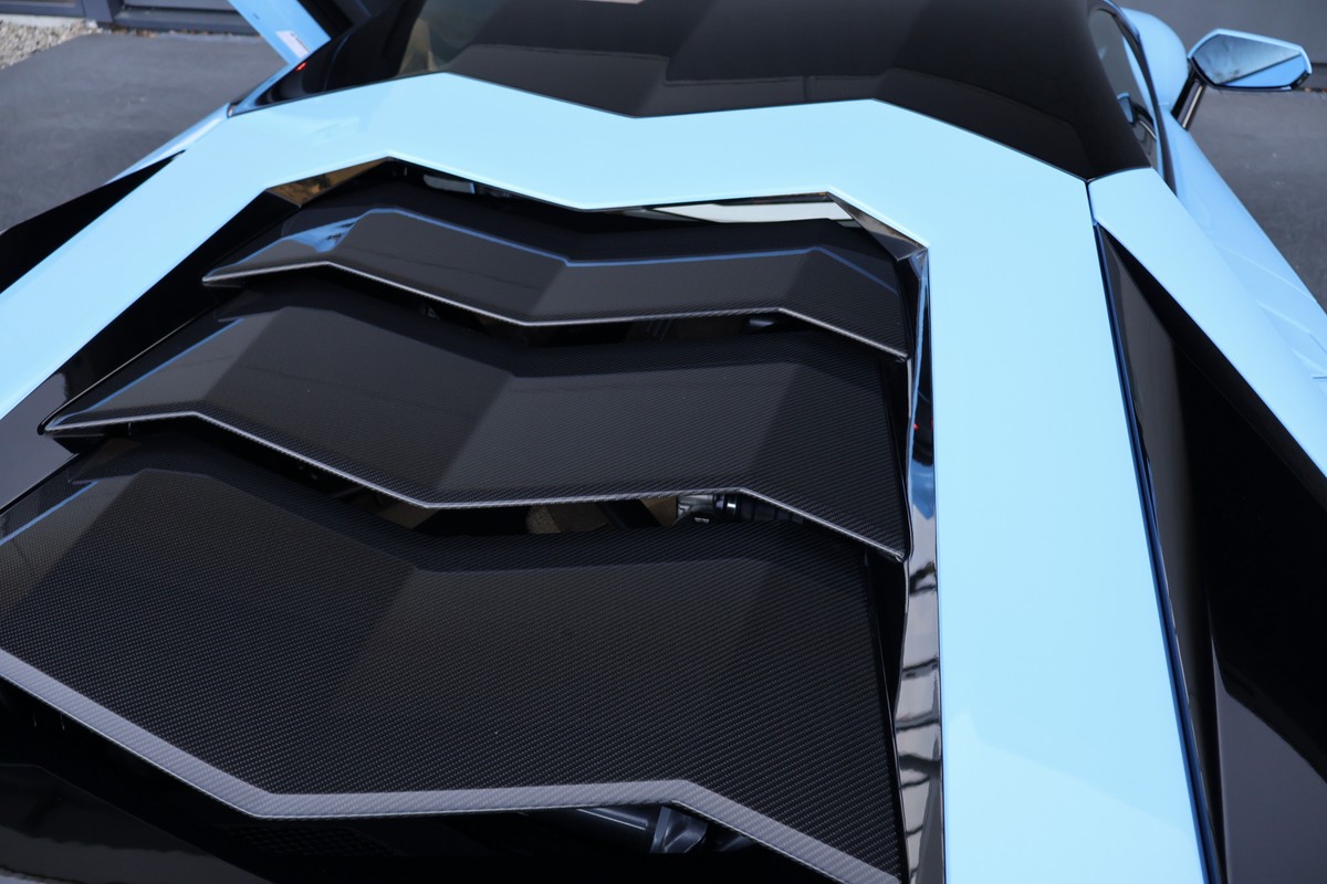Lamborghini Aventador
