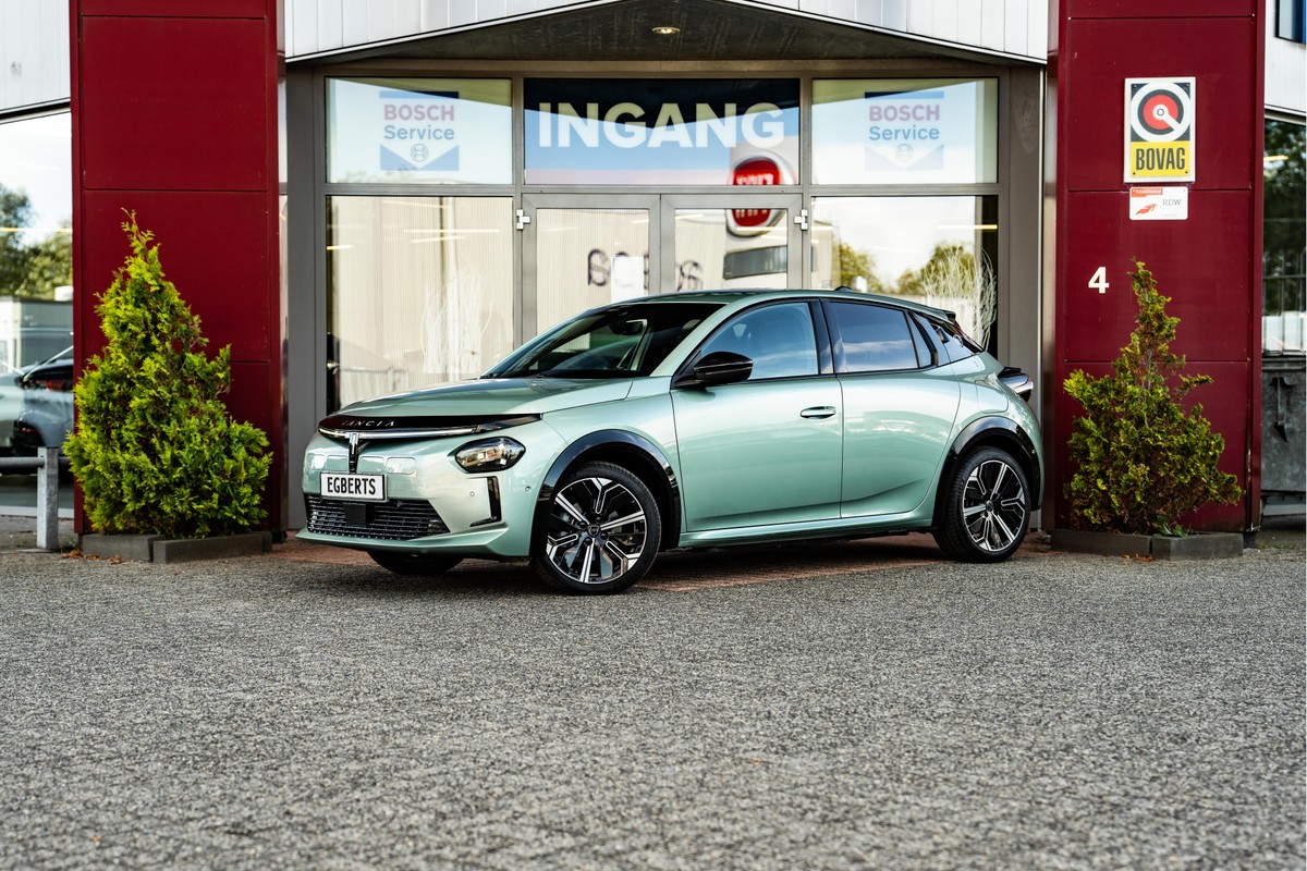 Lancia Ypsilon