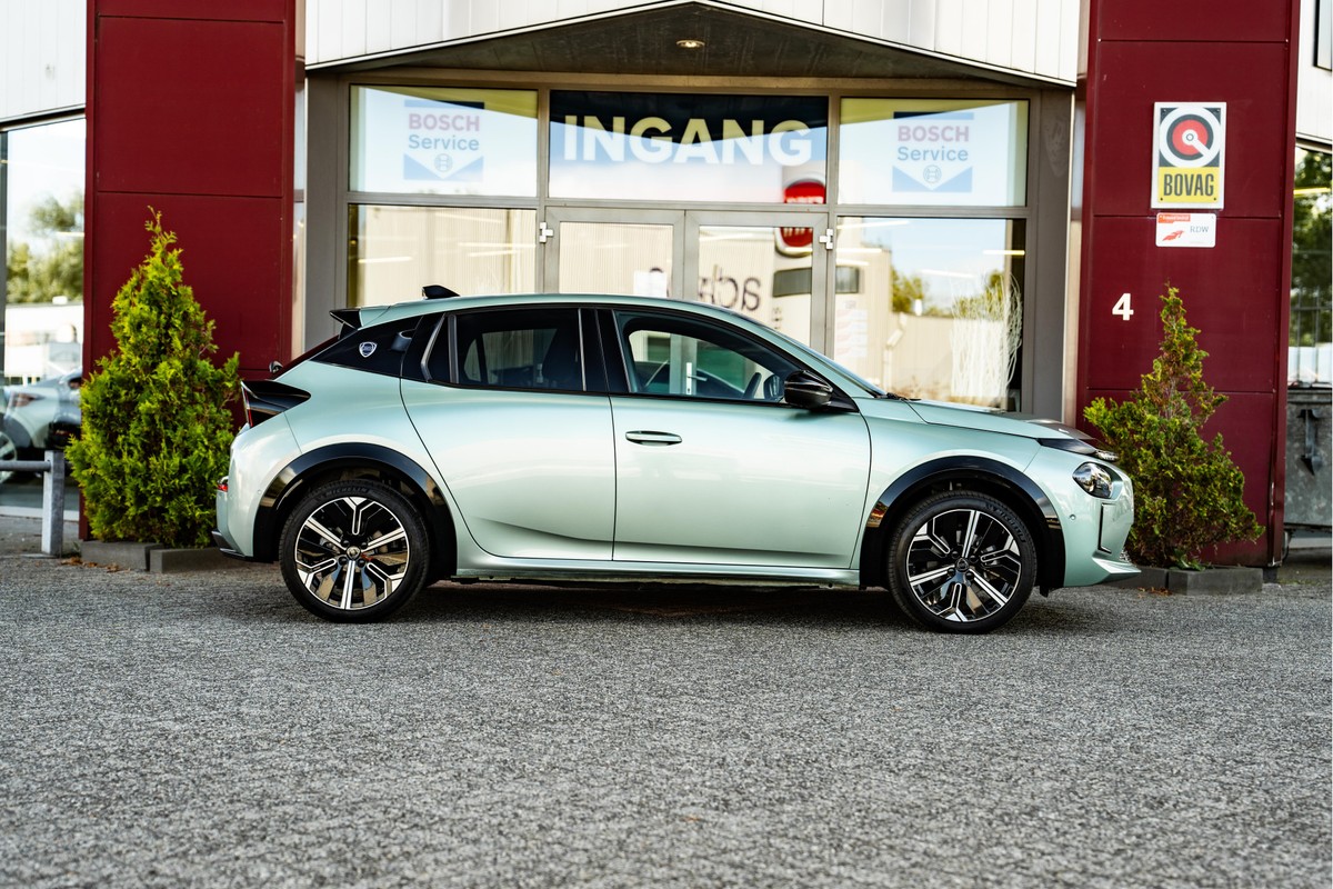 Lancia Ypsilon