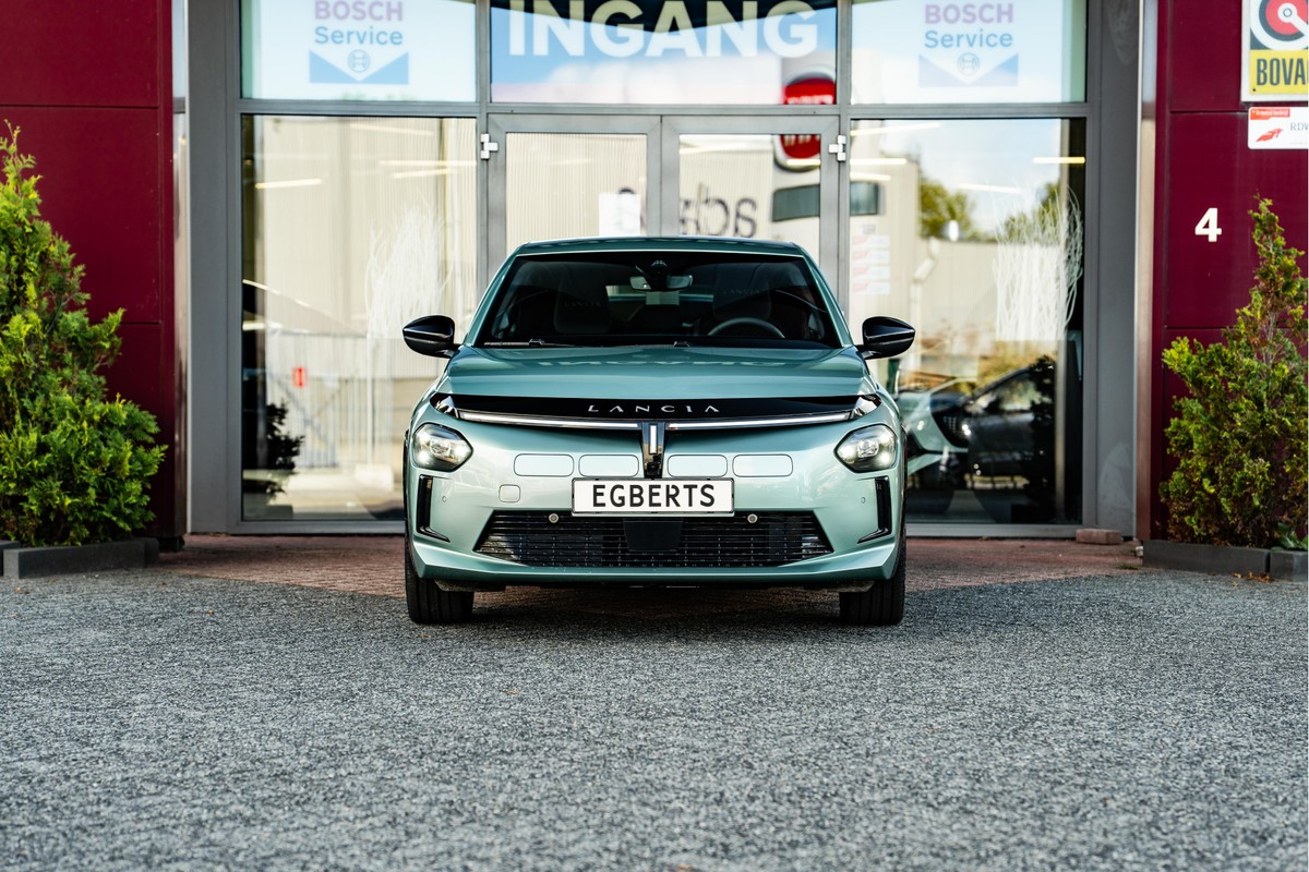 Lancia Ypsilon